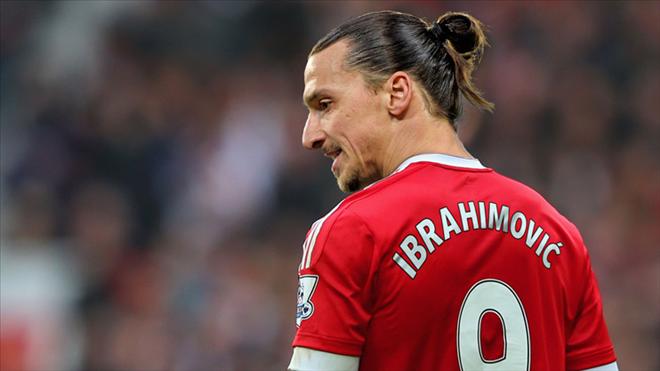 Giữ chân Ibrahimovic là sai lầm lớn khiến M.U trả giá đắt