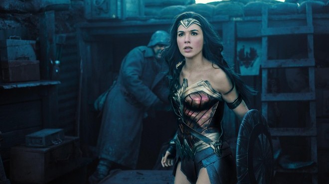 Giải mã thành công của 'Wonder Woman'