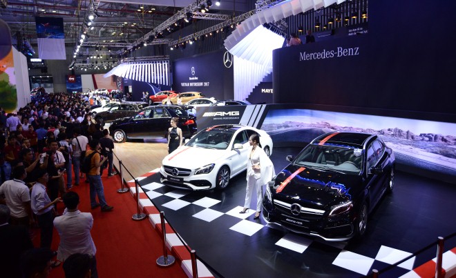 18 mẫu xe Mercedes-Benz đã sẵn sàng chào sân VIMS 2017