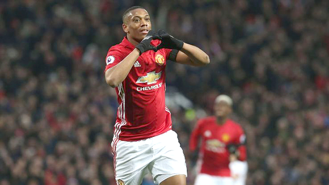 Anthony Martial là 'quân bài trong tay áo' của Mourinho