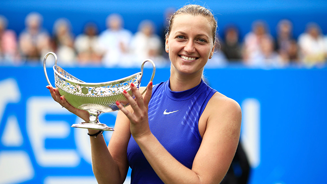 Petra Kvitova và bàn tay thắp lửa