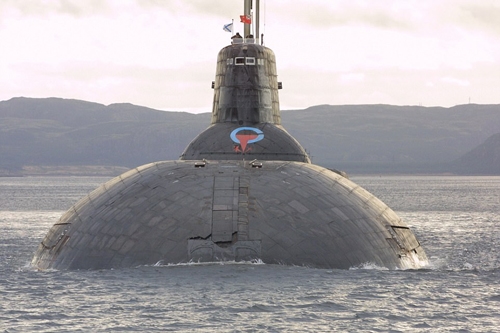 Tàu ngầm Dmitry Donskoy.