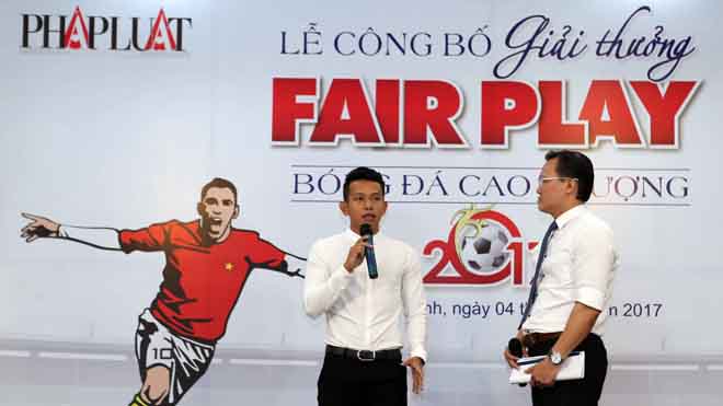 Anh Khoa rớt nước mắt trong ngày phát động giải Fair Play 2017 