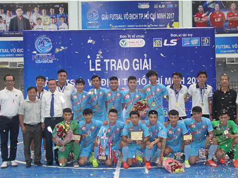 Hải Phương Nam Phú Nhuận vô địch giải futsal TP.HCM 2017. Ảnh: Q.L