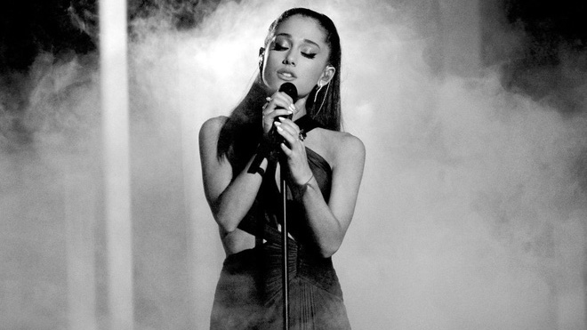 Sau buổi hòa nhạc đẫm máu ở Manchester, Ariana Grande đến Việt Nam diễn