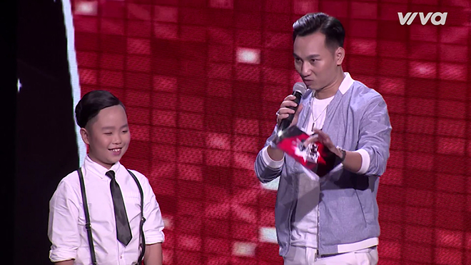 Xem The Voice Kids tập 9: Soobin Hoàng Sơn ‘gục ngã’ vì ‘trò cưng’ thần tượng G-Dragon