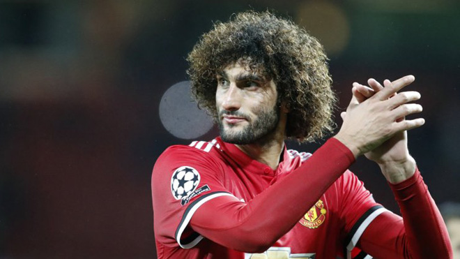 TIN HOT M.U 23/11: Fellaini nhận đề nghị đặc biệt từ PSG. Ibra lập kỷ lục Champions League