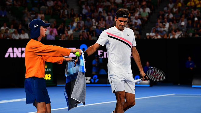 TENNIS ngày 22/1: Federer được thiên vị hơn Djokovic, Halep suýt chết sau trận đấu dài kỷ lục