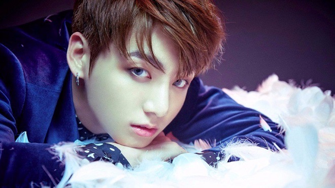 Đẹp trai như Jungkook BTS mà cũng nhiều phen bị bố đẻ… ‘cướp’ hào quang