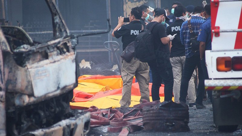 Nổ nhà máy pháo hoa ở Indonesia: Gần 50 người đã chết