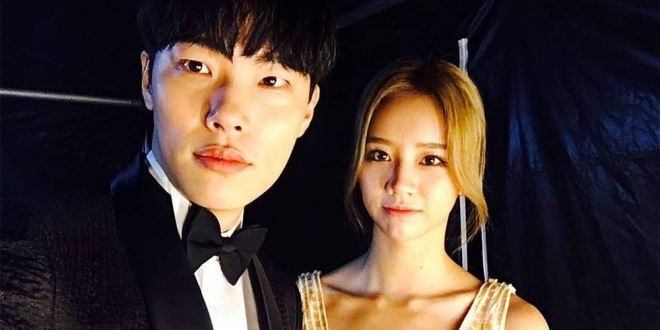 Cặp đôi “hụt” của ‘Reply 1988’ Ryu Jun Yeol và Hyeri chính thức hẹn hò