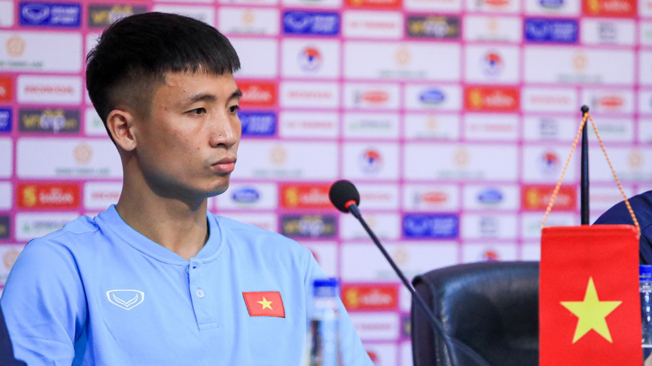  Trung vệ Bùi Tiến Dũng: ‘Tôi đã lấy lại được 100% phong độ’