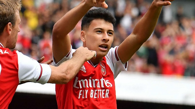 Gabriel Martinelli: Người hùng trẻ tuổi vừa đi vào lịch sử đang khiến CĐV Arsenal phát cuồng