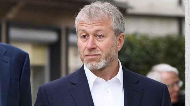 BÌNH LUẬN: Không ai biết Abramovich đang muốn làm gì với Chelsea