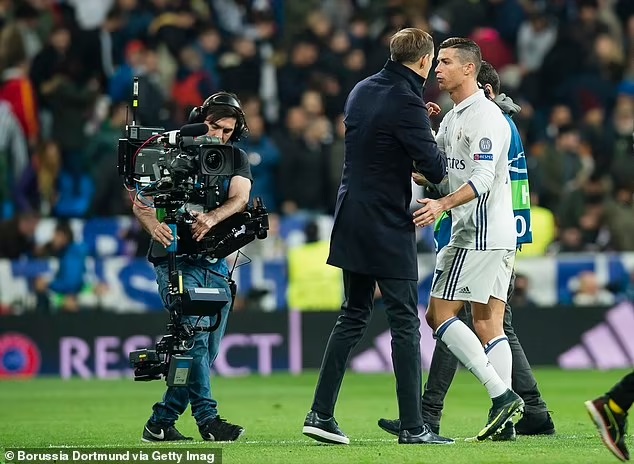 Chuyển nhượng, Chuyển nhượng Chelsea, Ronaldo đến Chelsea có phải là ý hay, Ronaldo, MU bán Ronaldo, Chelsea mua Ronaldo, Tuchel, Boehly, MU, chuyển nhượng MU, tin MU