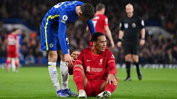 Bóng đá hôm nay 13/9: Tiết lộ đề nghị 'khủng' cho Ronaldo, hoãn trận của MU và Liverpool cuối tuần này