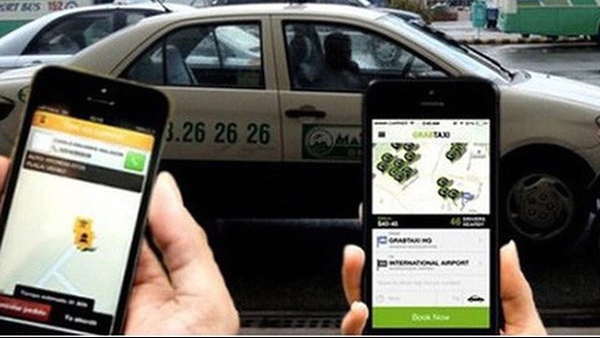 Tạo công bằng thuế giữa taxi Uber, Grab và taxi truyền thống 
