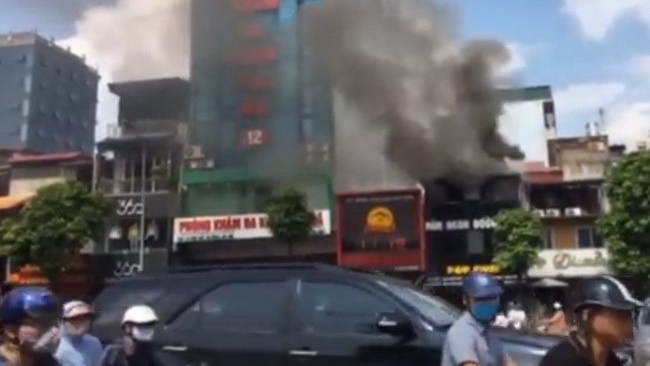 Hà Nội: Kịp thời dập tắt vụ hỏa hoạn tại cửa hàng ăn