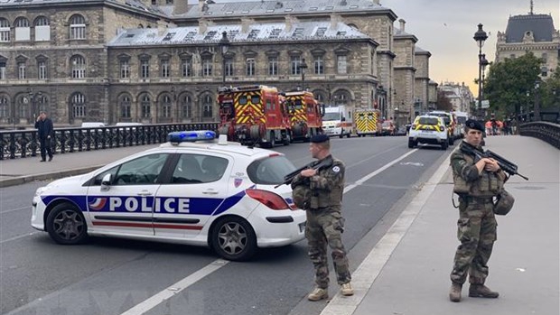 Pháp chặn đứng âm mưu tấn công khủng bố tương tự vụ 11/9