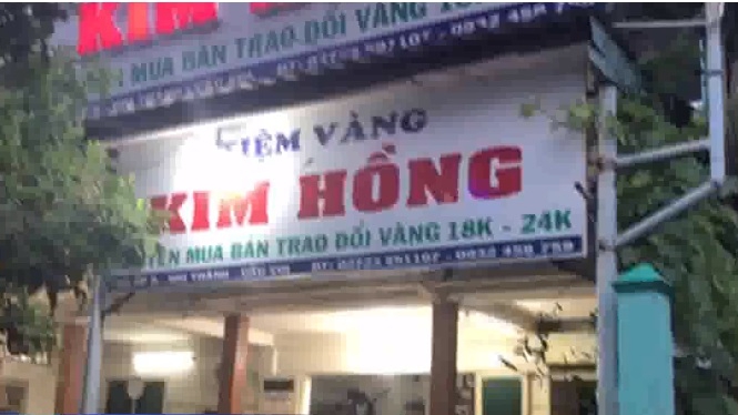 Cướp tiệm vàng giữa ban ngày tại Long An