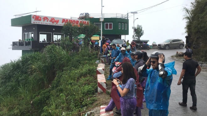 Hà Giang: Sẽ xử lý công trình xây dựng sai phạm trên đèo Mã Pì Lèng trong tháng 3