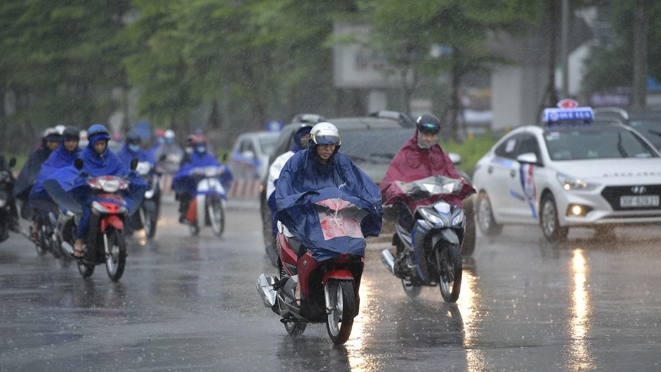 Bắc Bộ mưa phùn và sương mù, Nam Bộ duy trì nắng nóng diện rộng