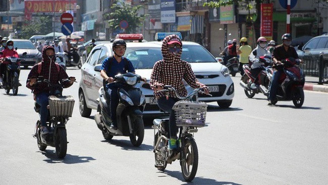 Cả nước nắng nóng, có nơi nhiệt độ trên 40 độ C nóng gay gắt