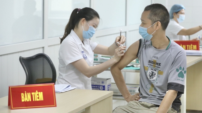 Hoàn tất 1.000 mũi đầu tiên thử nghiệm giai đoạn 3 vaccine phòng Covid-19 Nano Covax