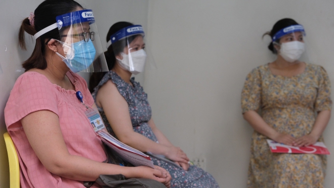 Xử trí Covid-19 đối với phụ nữ mang thai và trẻ sơ sinh