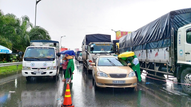 Bộ GTVT ban hành hướng dẫn tổ chức vận tải hành khách hậu giãn cách 