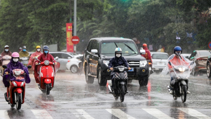 Tây Nguyên và Nam Bộ có mưa rào và dông