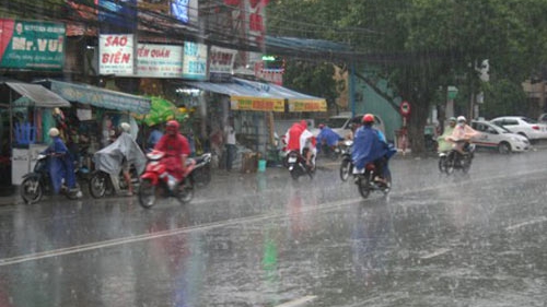 Không khí lạnh dịch chuyển xuống phía Nam gây mưa to ở Nam Trung Bộ