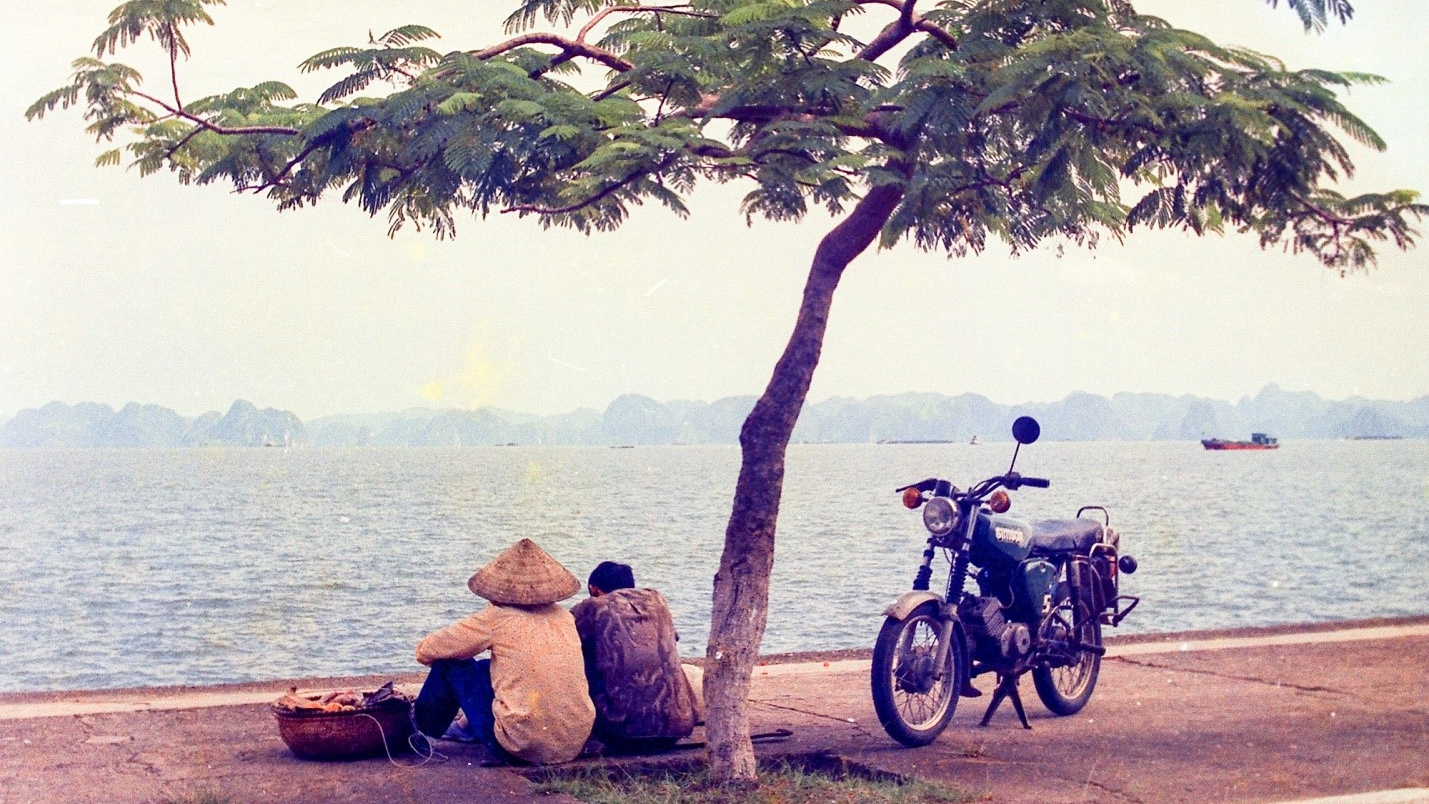 Cuộc đời sau ống kính: Hạ Long, ngày chưa đông đúc