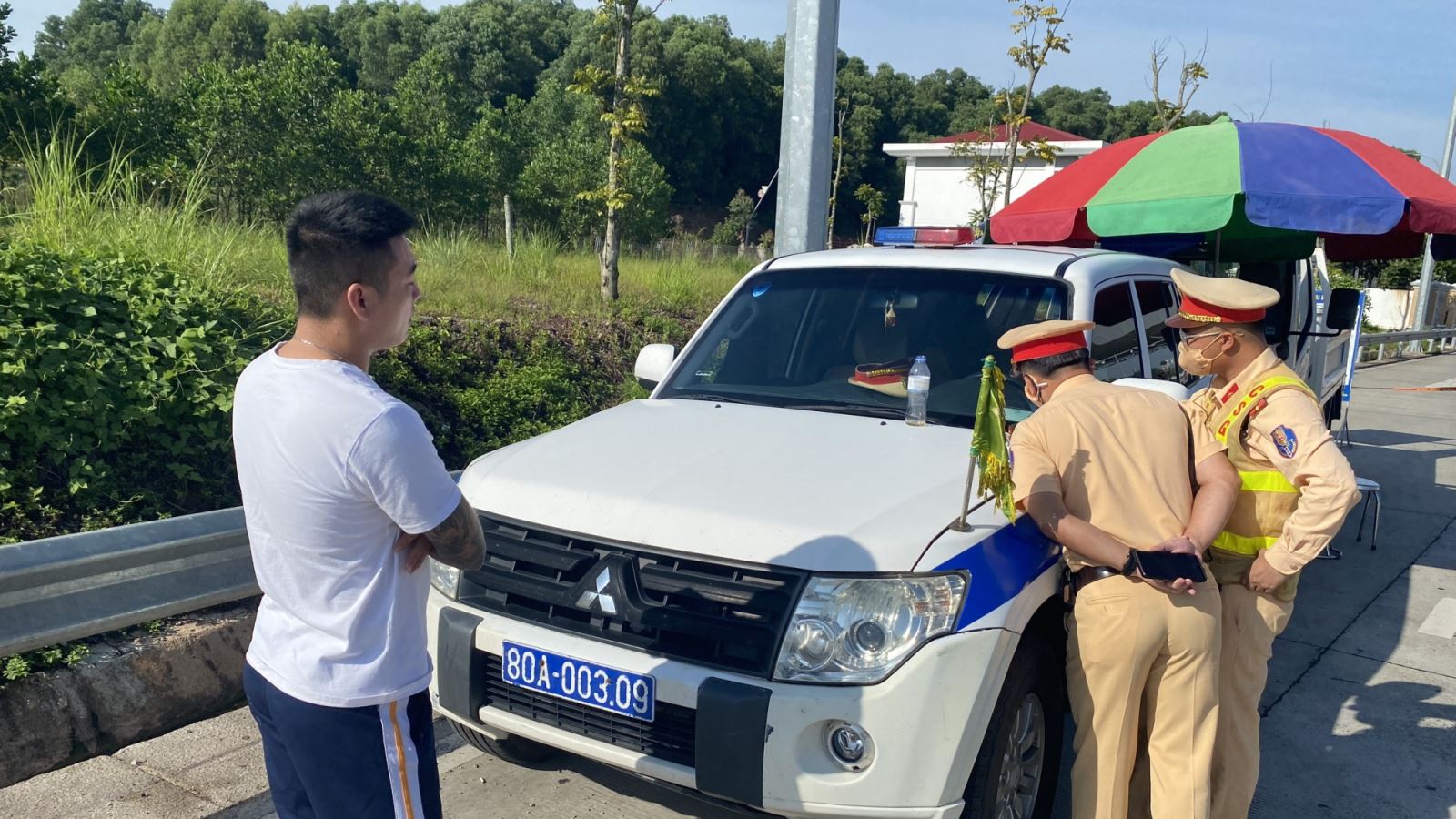 Bị phạt 46 triệu đồng vì lái xe khi đang bị tạm giữ bằng lái, dương tính với ma túy