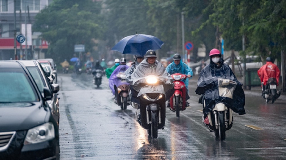 Mưa dông kéo dài từ Đà Nẵng đến Bình Thuận, Tây Nguyên và Nam Bộ