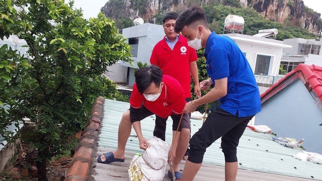 Bão số 4: Đà Nẵng yêu cầu người dân không ra khỏi nhà sau 20 giờ ngày 27/9