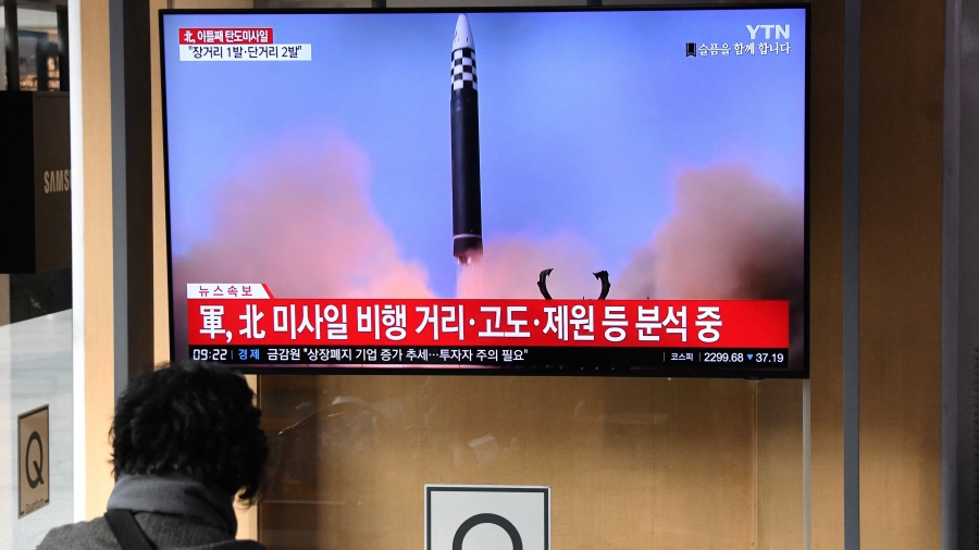 Vụ phóng của Triều Tiên: Hàn Quốc cho rằng vụ phóng ICBM của Bình Nhưỡng không thành công