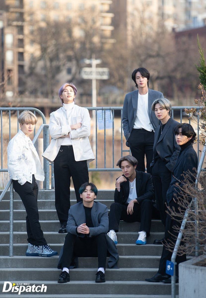 BTS, nhan sắc ngoài đời thực của BTS, tiết lộ dung nhan thật của BTS, Nhiếp ảnh gia tiết lộ dung nhan thật đằng sau ống kính của các thành viên BTS