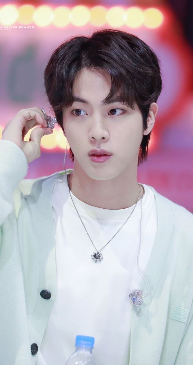 BTS, EXO, dàn sao nam Kpop bước sang tuổi 30, dàn sao Kpop gây choáng, Jin BTS cùng dàn sao nam KPop gây choáng chuẩn bị bước sang tuổi 29 nhưng ngoại hình vẫn trẻ măng