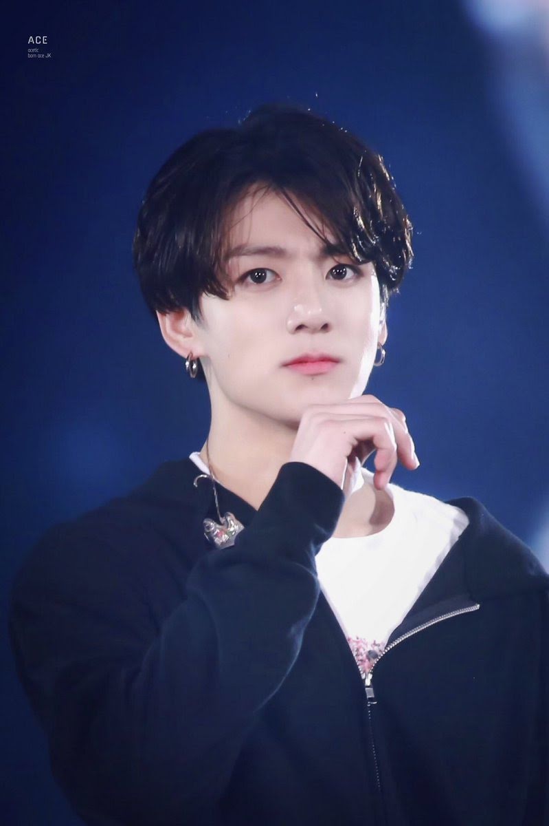 BTS, Jungkook, Jungkook BTS, út vàng BTS, em út BTS, idol, k pop, Kpop, thần tượng, sao Hàn, Suga, Jin, Jimin, JHope, RM, J Hope, tin đồn Jungkook, Jungkook hẹn hò