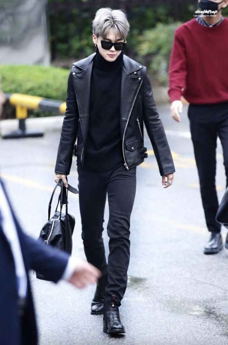 BTS, Jimin, Jimin BTS, BTS thành viên, Kpop, K pop, ARMY, idol, idol Kpop, Jin, Suga, Jungkook, V BTS, JHope, J Hope, RM, thời trang của Jimin, catwalk, BTS ra sân bay