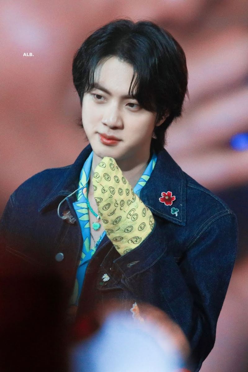 BTS, ARMY, Jin, Jin BTS, BTS Jin, idol, kpop, kpop, idol kpop, thành viên BTS, anh cả BTS, Jin chơi golf, Jin hẹn hò, Lee Sang Yeob, V BTS, V BTS chơi golf