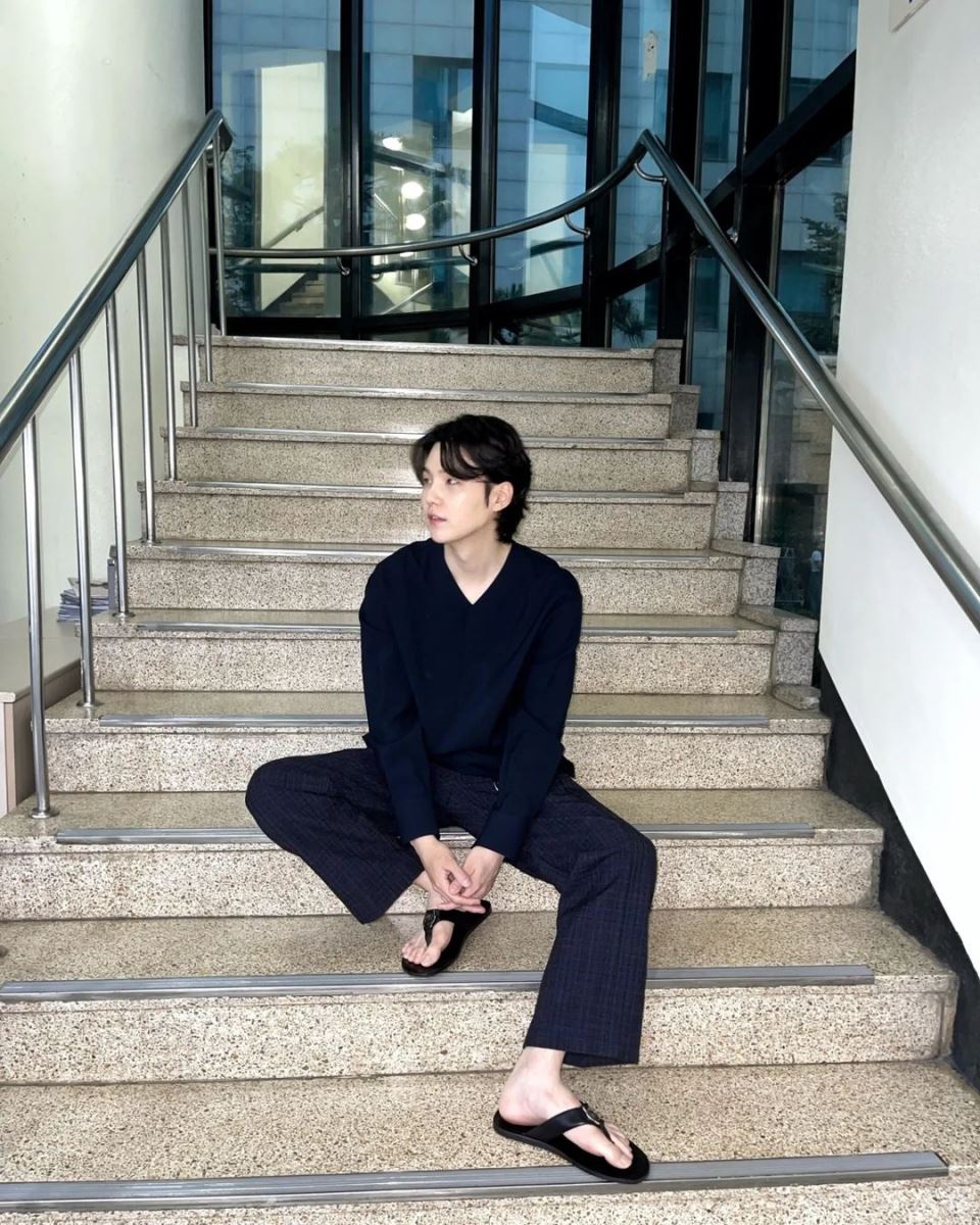 BTS, Jin, Jin BTS, BTS Jin, anh cả BTS, trai đẹp toàn cầu, idol, BTS Music Bank, thần tượng, sao Hàn, Suga, Jungkook, Jimin, JHope, J Hope, BTS Music Bank, Yet to come