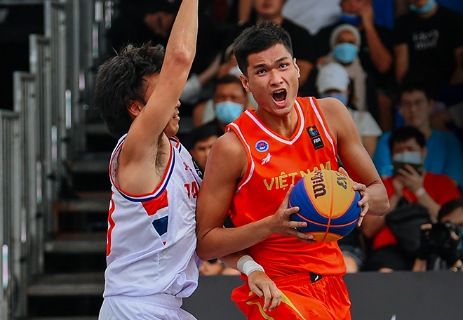 'Chúa nhẫn' VBA chia sẻ khía cạnh đời thường thú vị trên TikTok, hé lộ việc góp mặt ở FIBA Asia Cup 2022