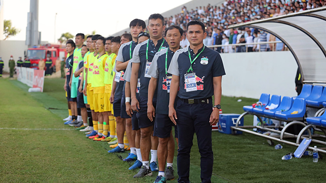 Bầu Đức, Viettel và phần còn lại của V-League