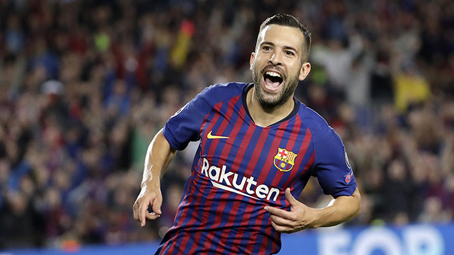 Barca run rẩy vì Juventus săn đón Jordi Alba