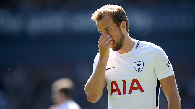 Harry Kane tiếp tục sa sút: Tottenham lo một, Tam sư lo mười