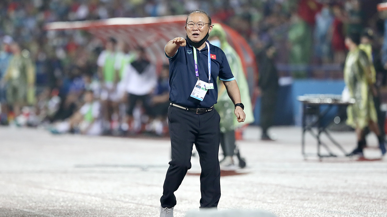 Áp lực vô hình với HLV Park Hang Seo