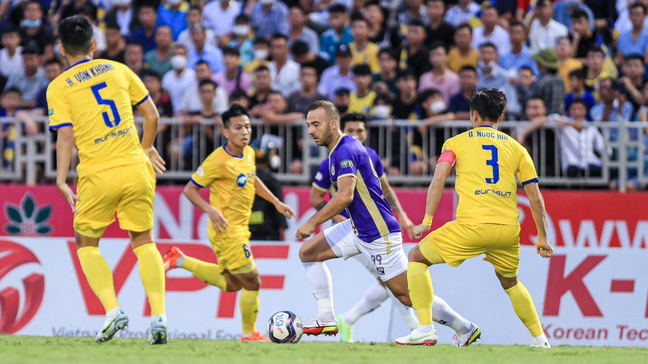 SLNA khiến cả V-League vui