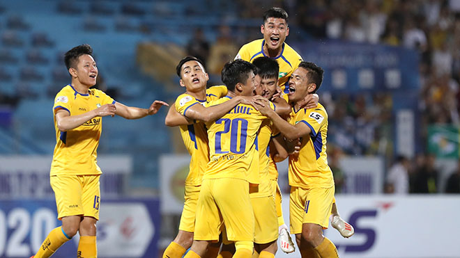 bóng đá Việt Nam, tin tức bóng đá, bong da, tin bong da, SLNA, V-League, hoãn V-League, lịch thi đấu vòng 13 V-League, nỗi niềm SLNA, dtvn, vòng loại World Cup, AFF Cup